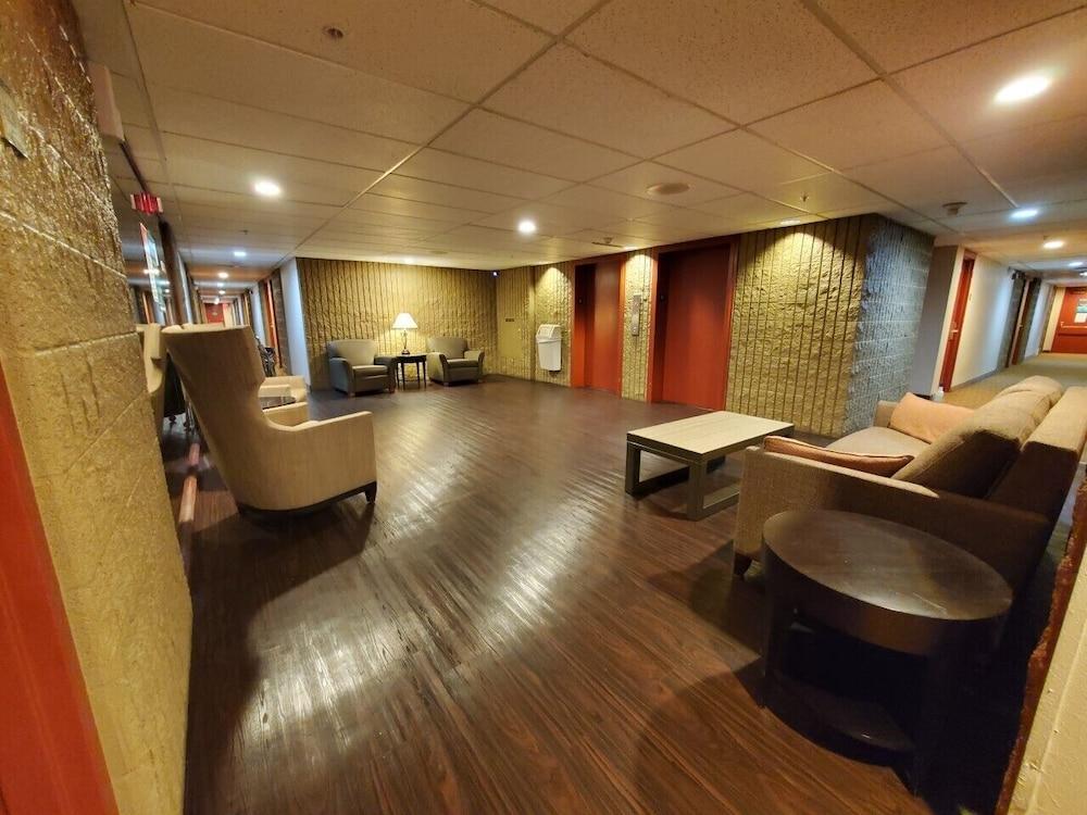 Ramada By Wyndham Downtown Spokane Extérieur photo