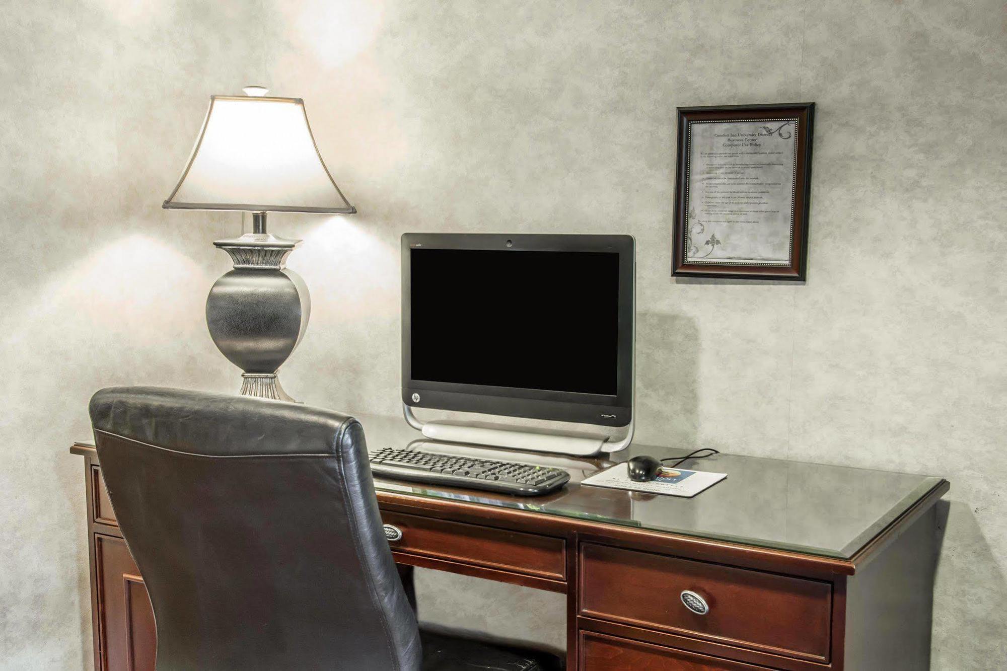 Ramada By Wyndham Downtown Spokane Extérieur photo